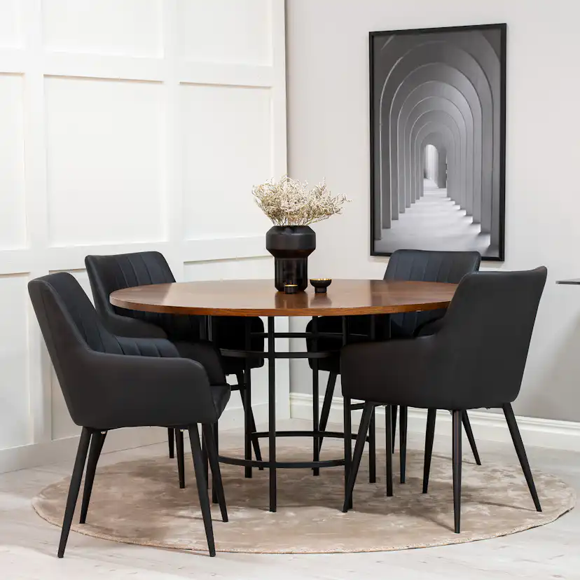 Matgrupp furniture/fashion Copenhagen med 4 Corina Stolar