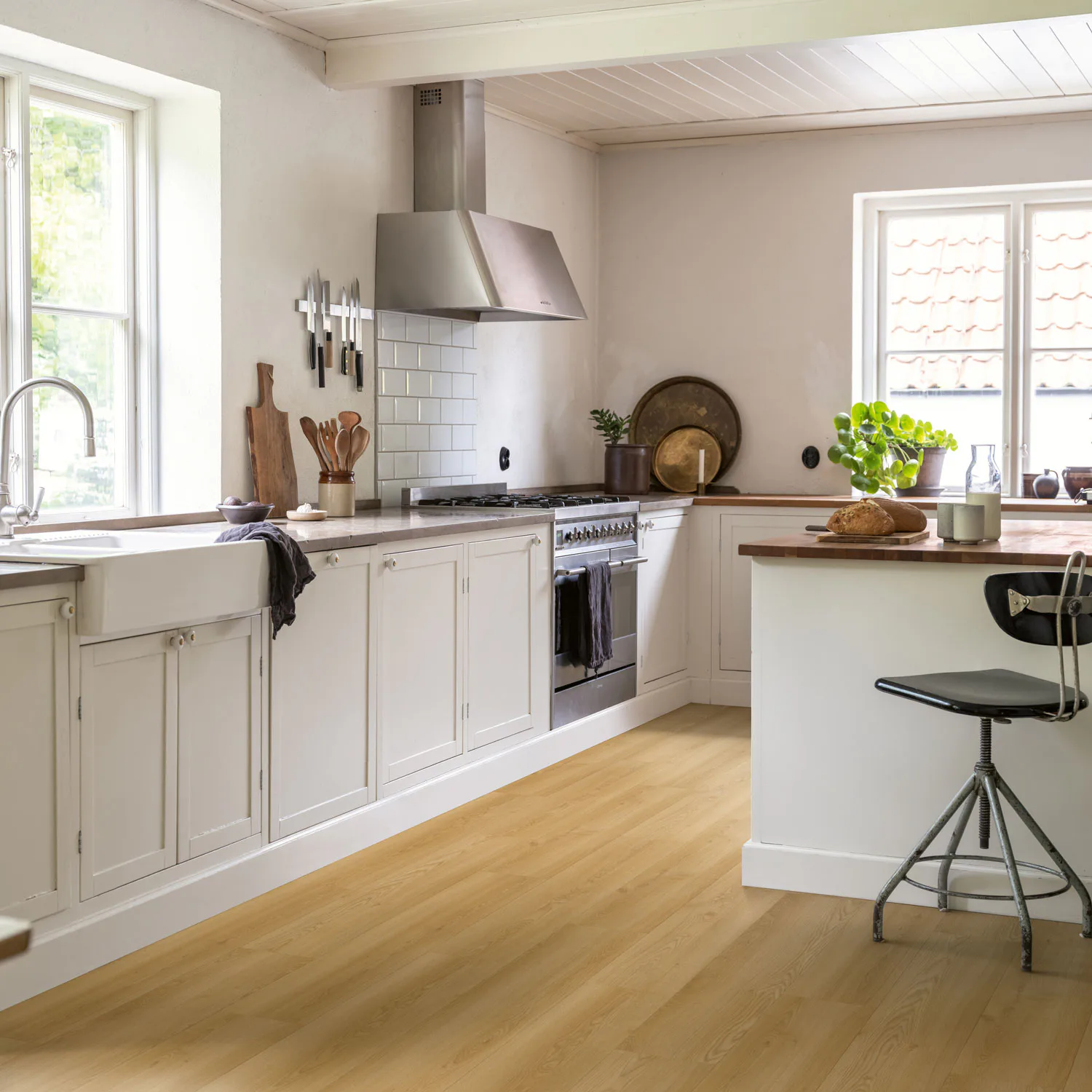 Vinylgolv Pergo Namsen Pad Pro Warm Norwegian Oak