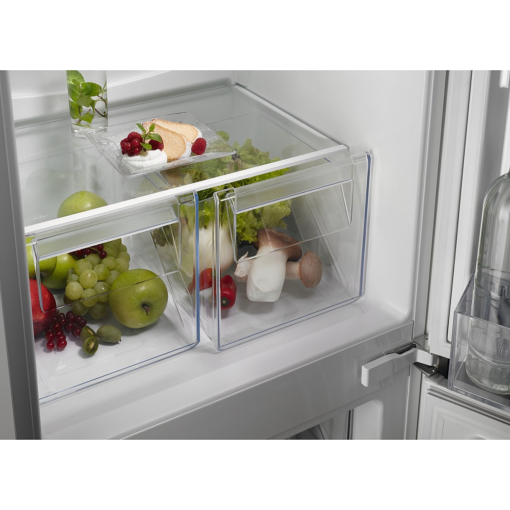 Integrerad Kyl-Frys AEG OSC6N181ES TwinTech® No Frost