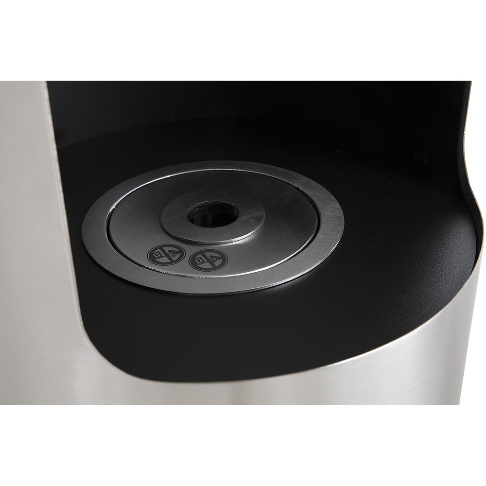 Braskamin Arkiio Plaza Fristående Kamin i Svart/Stål Utan Skorsten