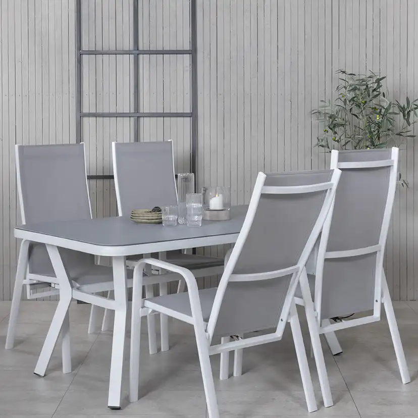 Matgrupp Venture Home Vyn Vit med 4 Curz Matstolar