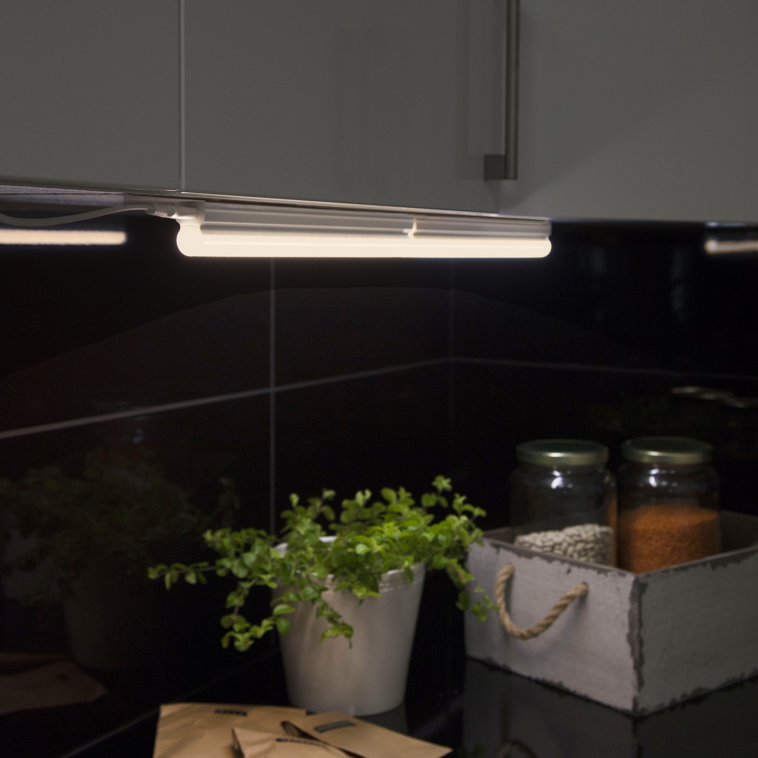 blankIntegra Cabinet Kallvit, 31 cm