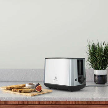 Brödrost Electrolux E3T1-3ST 2-Skivor Rostfri 800W 7 Rostningslägen & Uppvärmningsfunktion