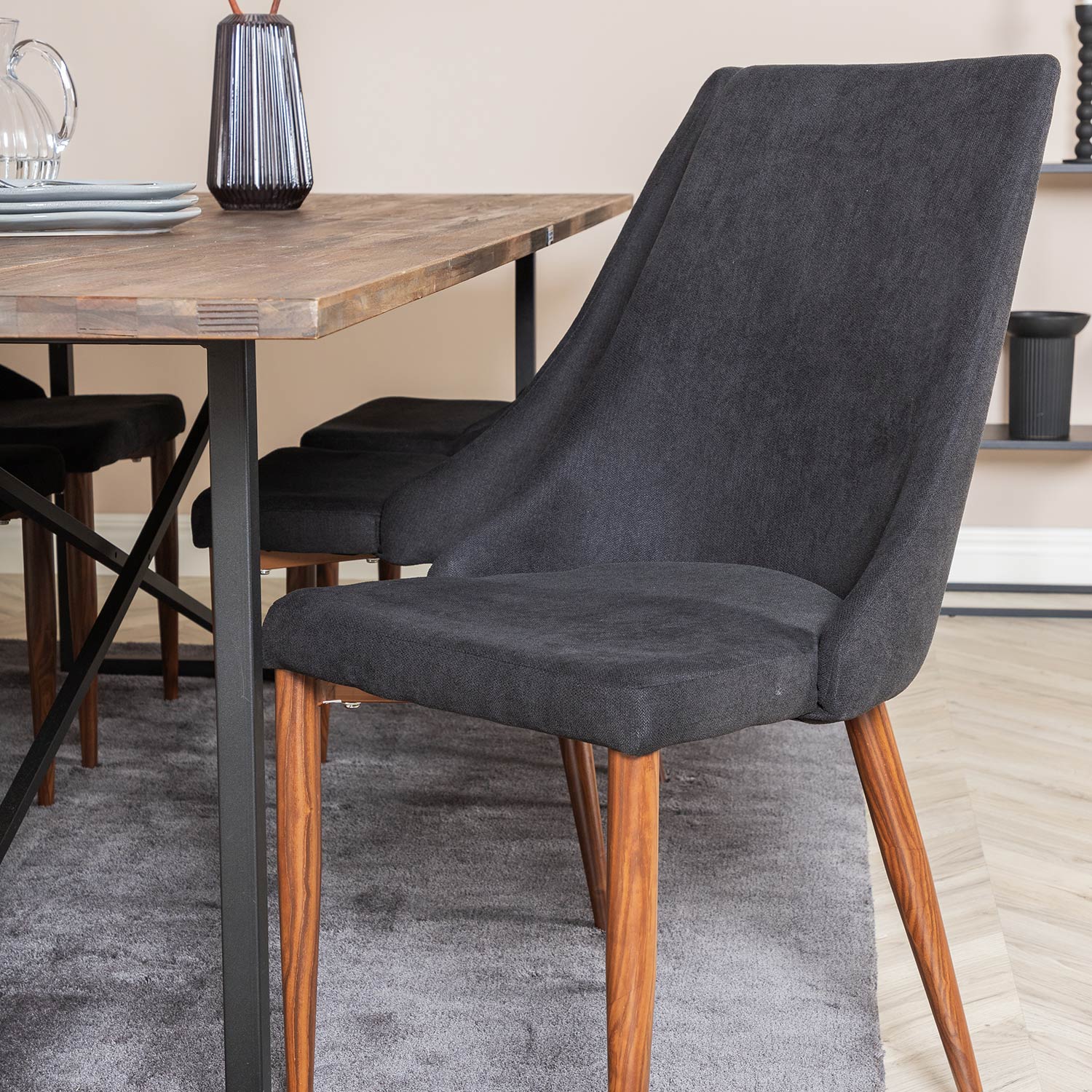 Matgrupp Venture Home Peo med 6 Laura Stolar