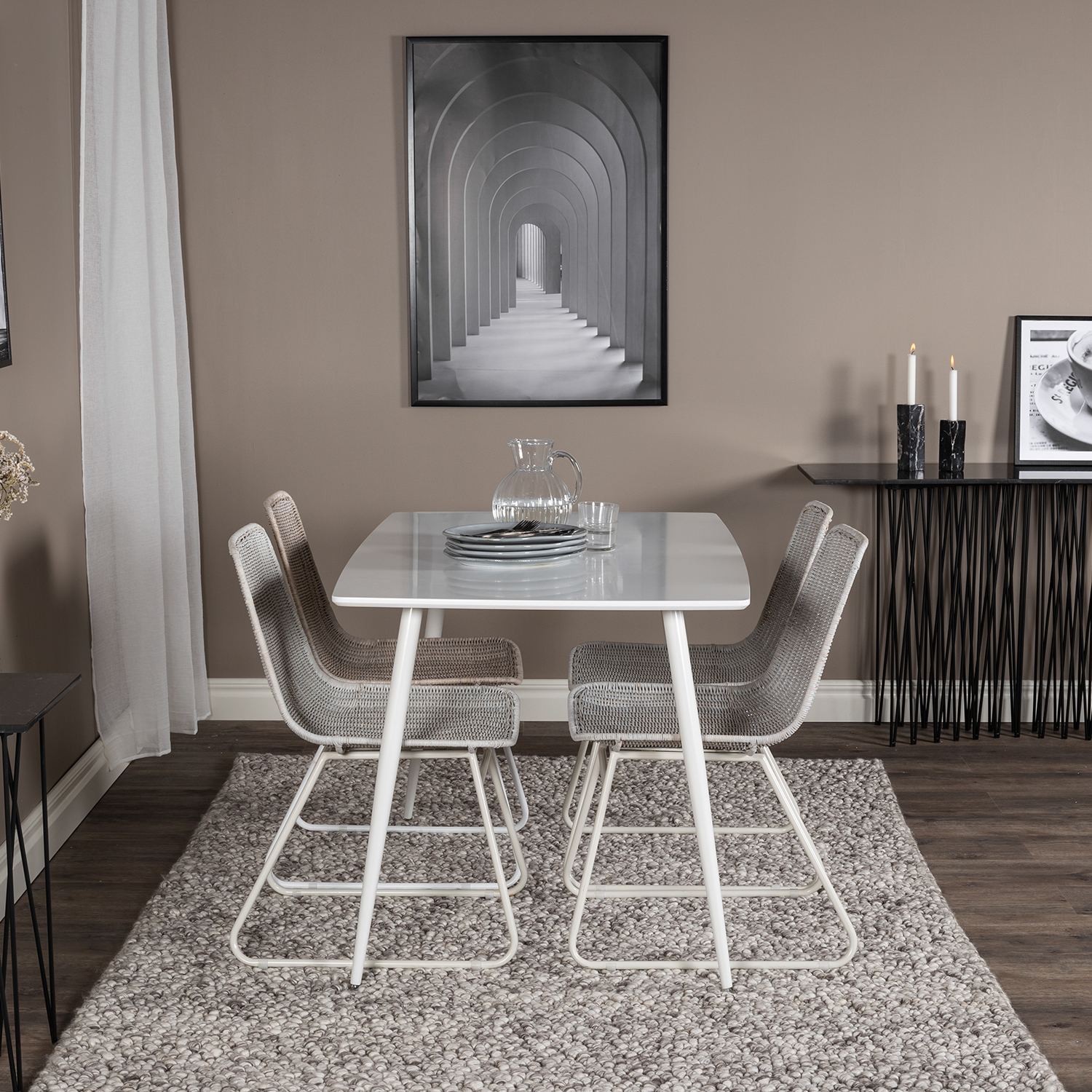 Matgrupp Venture Home Pobbie med 4 Cornelia Stolar Polyestertyg