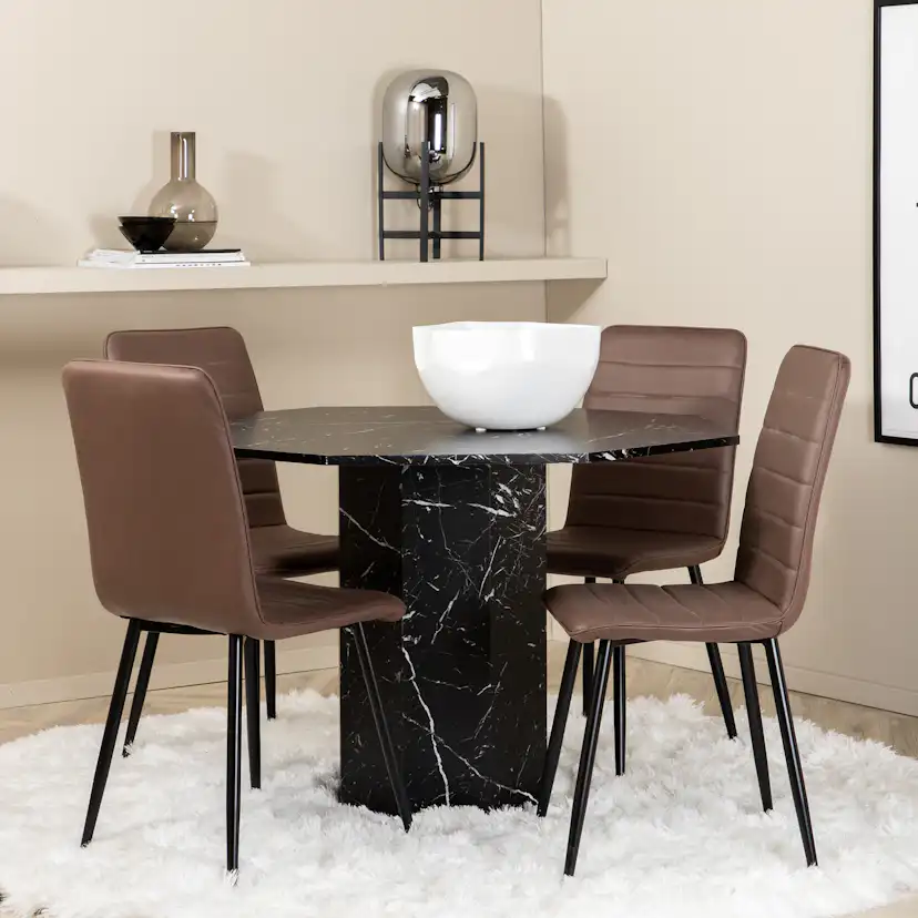 Matgrupp Venture Home Monte Carlo med 4 Walerina Stolar