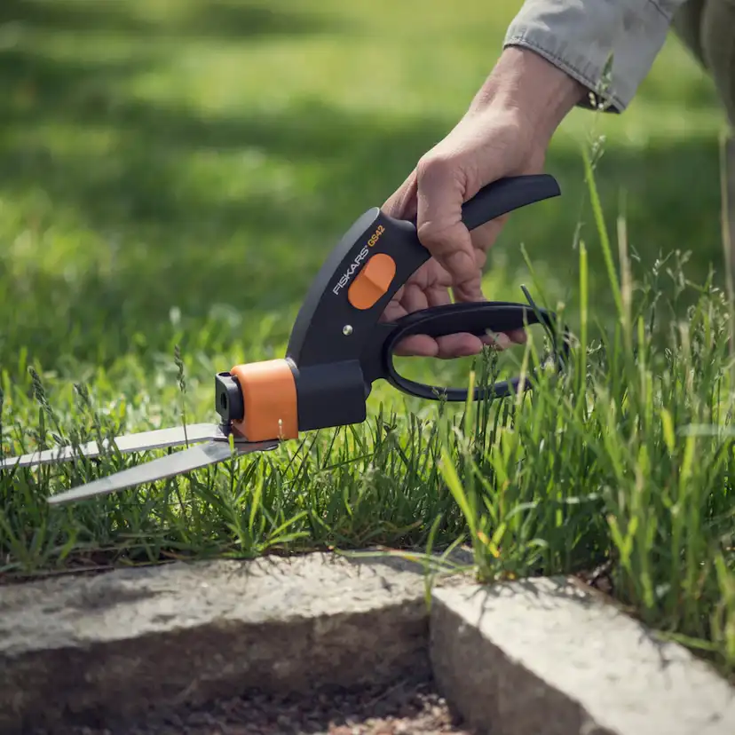 Grässax Fiskars Servo-System GS42