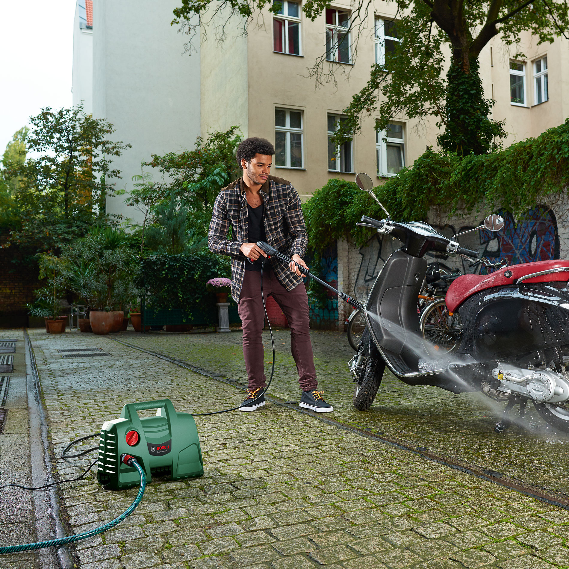 Högtrycksvätt Bosch Power Tools Aquatak 100