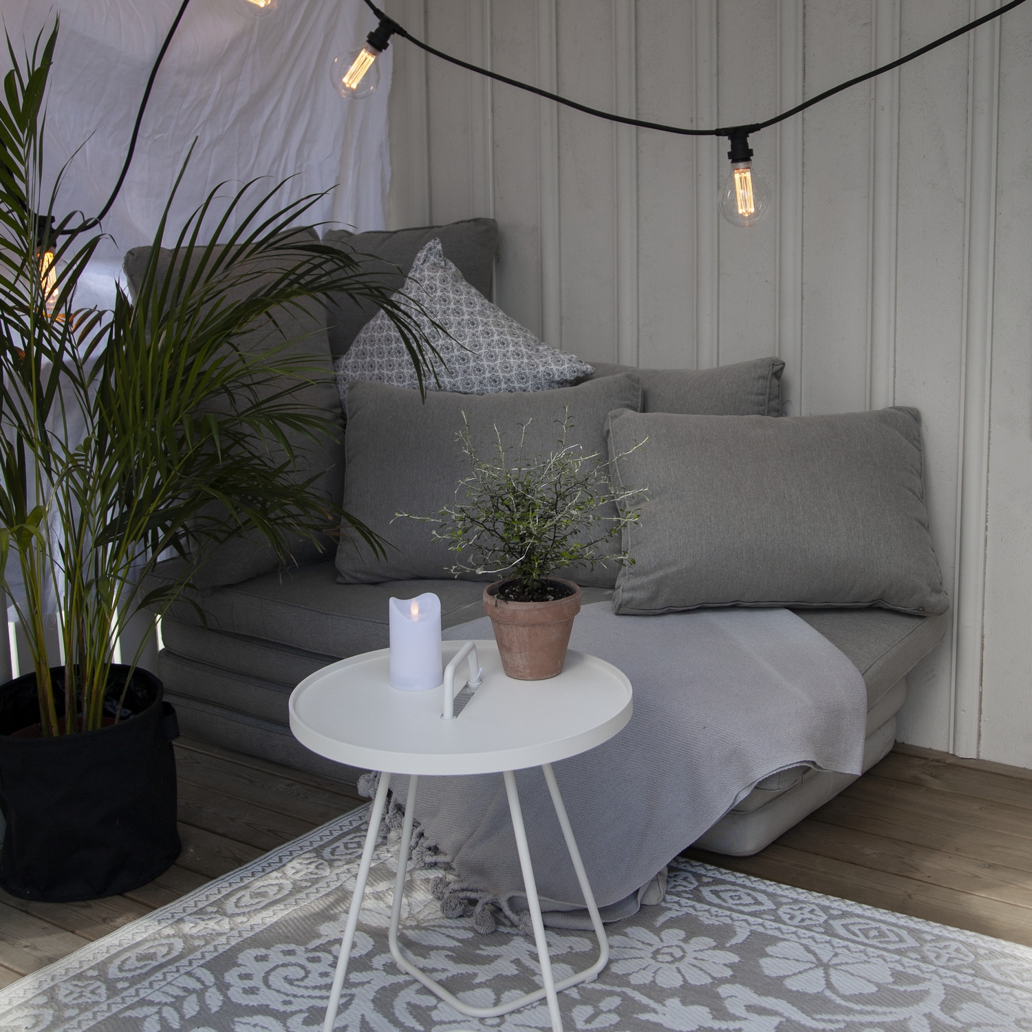 LED-lampa Star Trading E27 G95 New Generation Classic Dimbar 2,5W