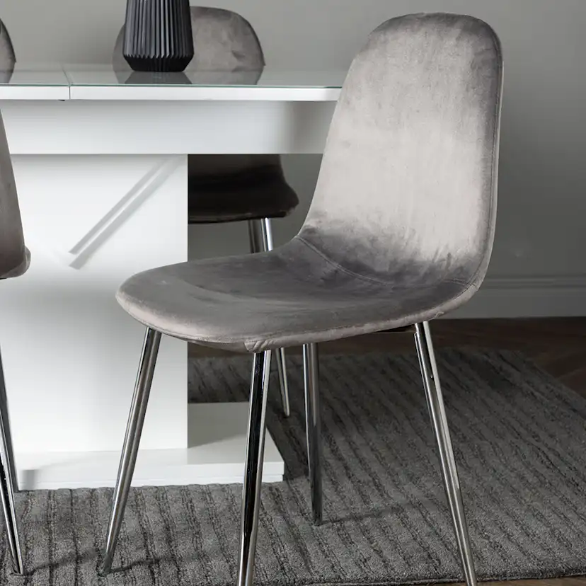 Matgrupp Venture Home Pluto med 4 Eva Stolar