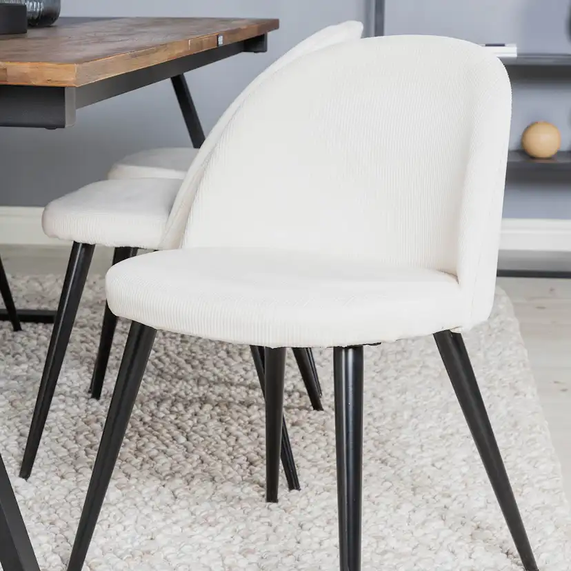 Matgrupp Venture Home Jane med 6 Valentina Stolar Manchester