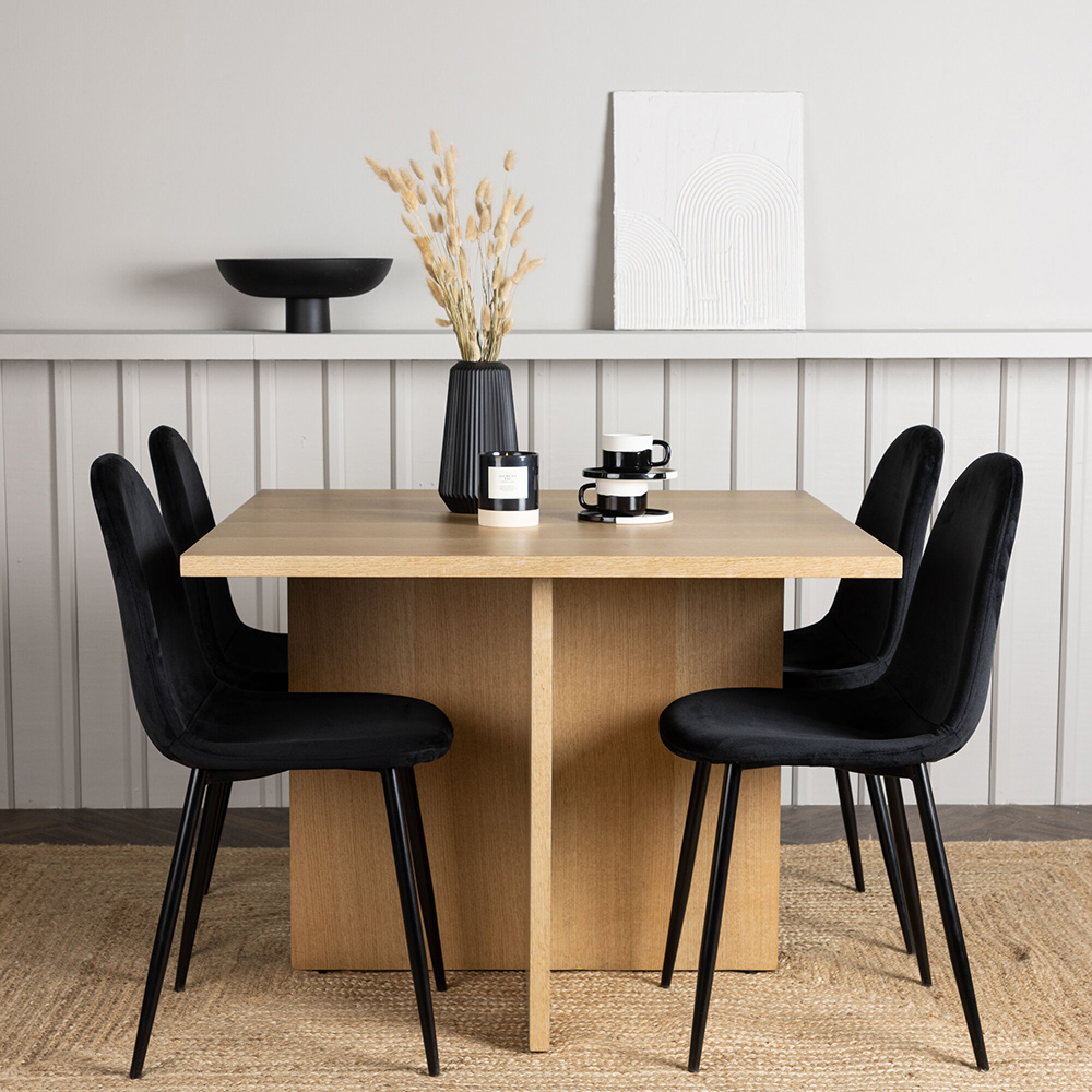 Matgrupp Venture Home Leo med 4 Polar Stolar