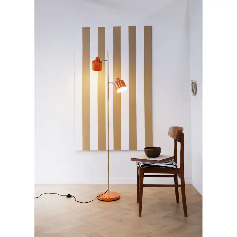 Golvlampa Dyberg Larsen Ocean