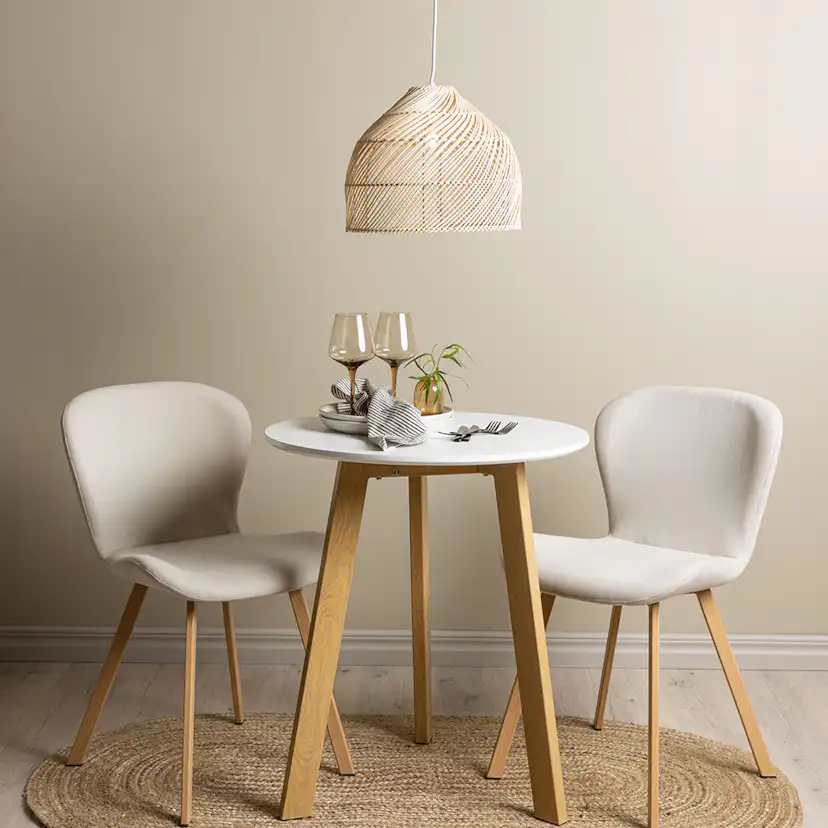 Matgrupp Venture Home Leonora Ø65 cm med 2 st Lilja stolar