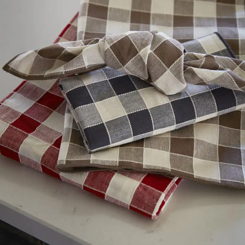 Servett Svanefors Mary