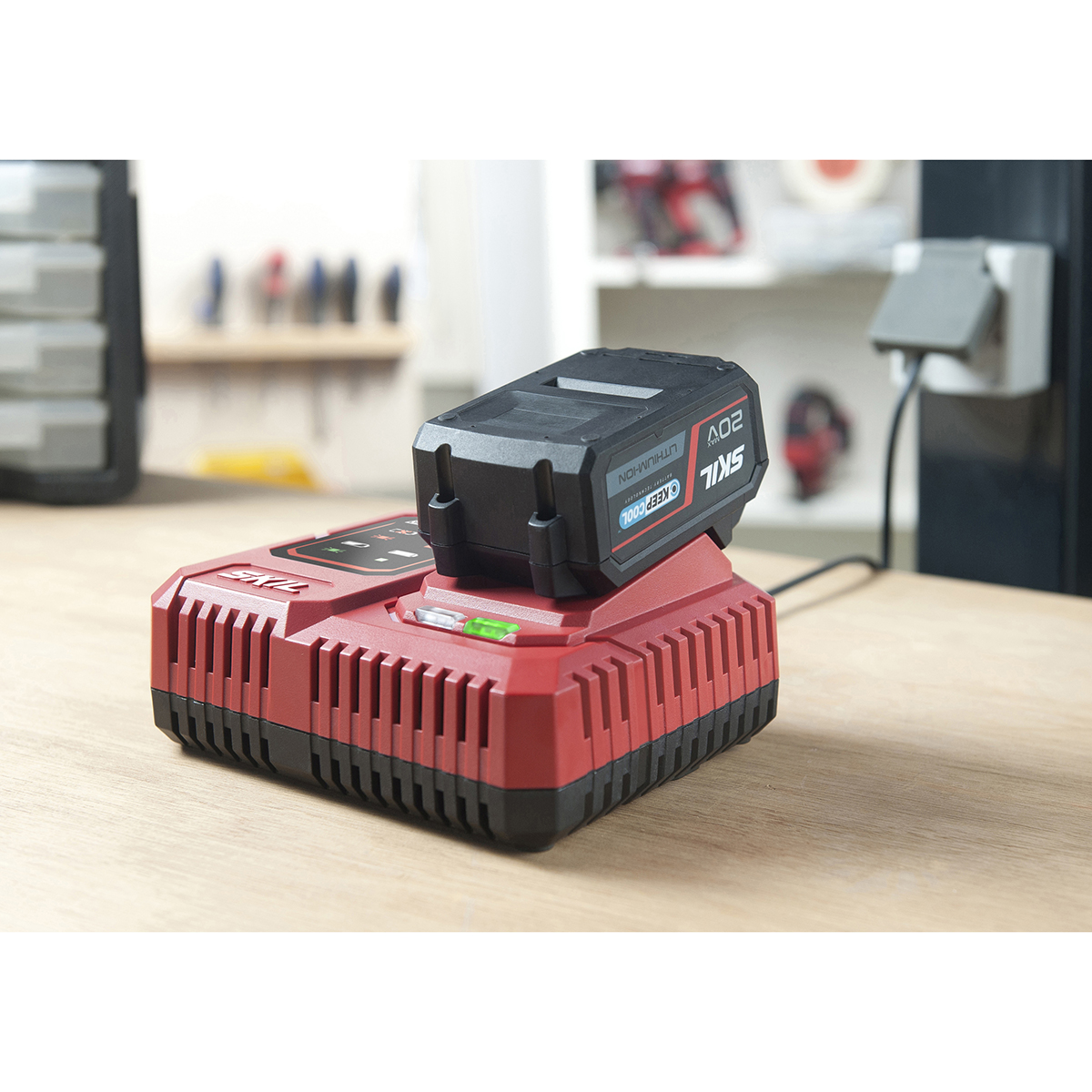 Litiumjonbatteri SKIL 20V Med Laddare 3111 AA
