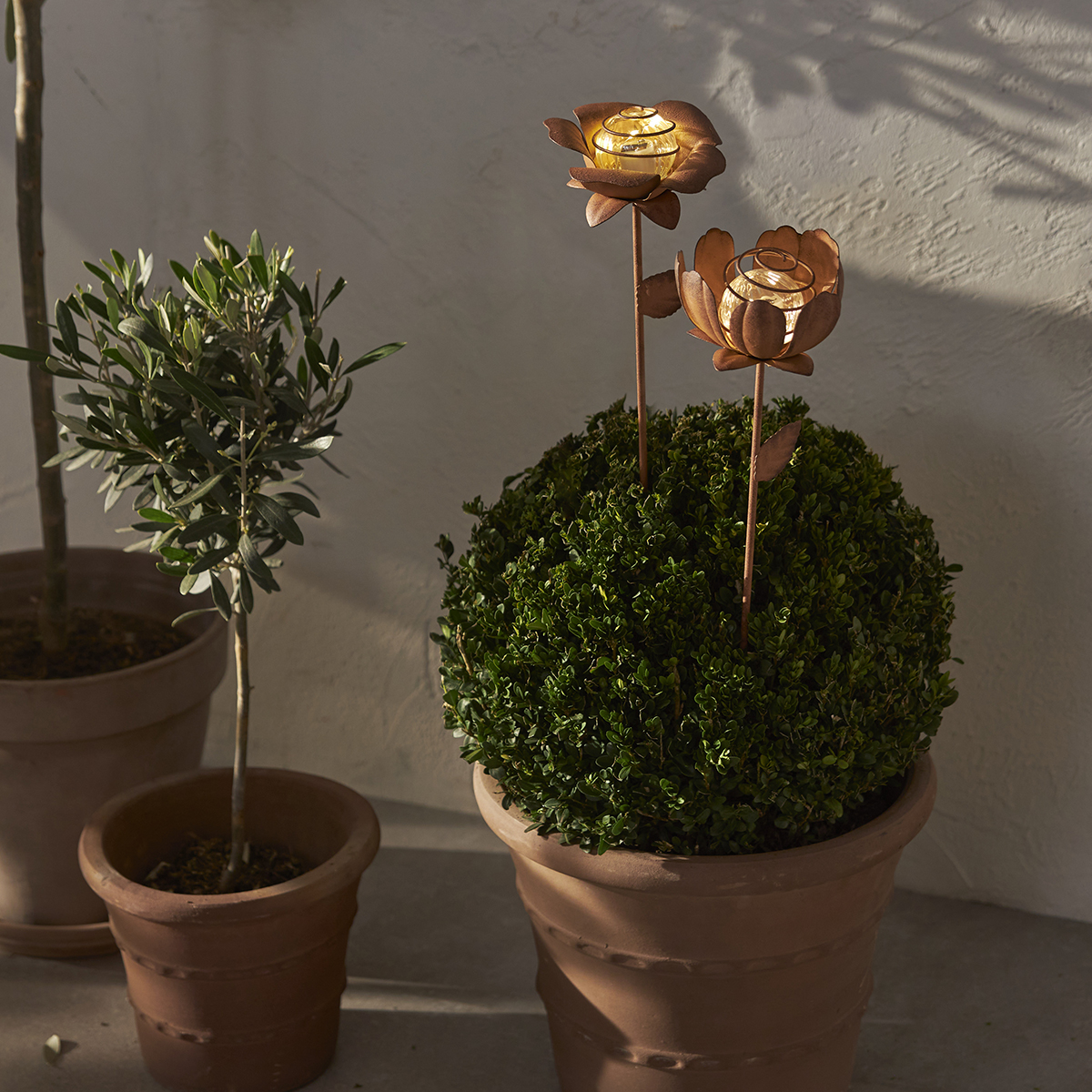 Solcellsdekoration Star Trading Oxida LED 2-pack Blommor