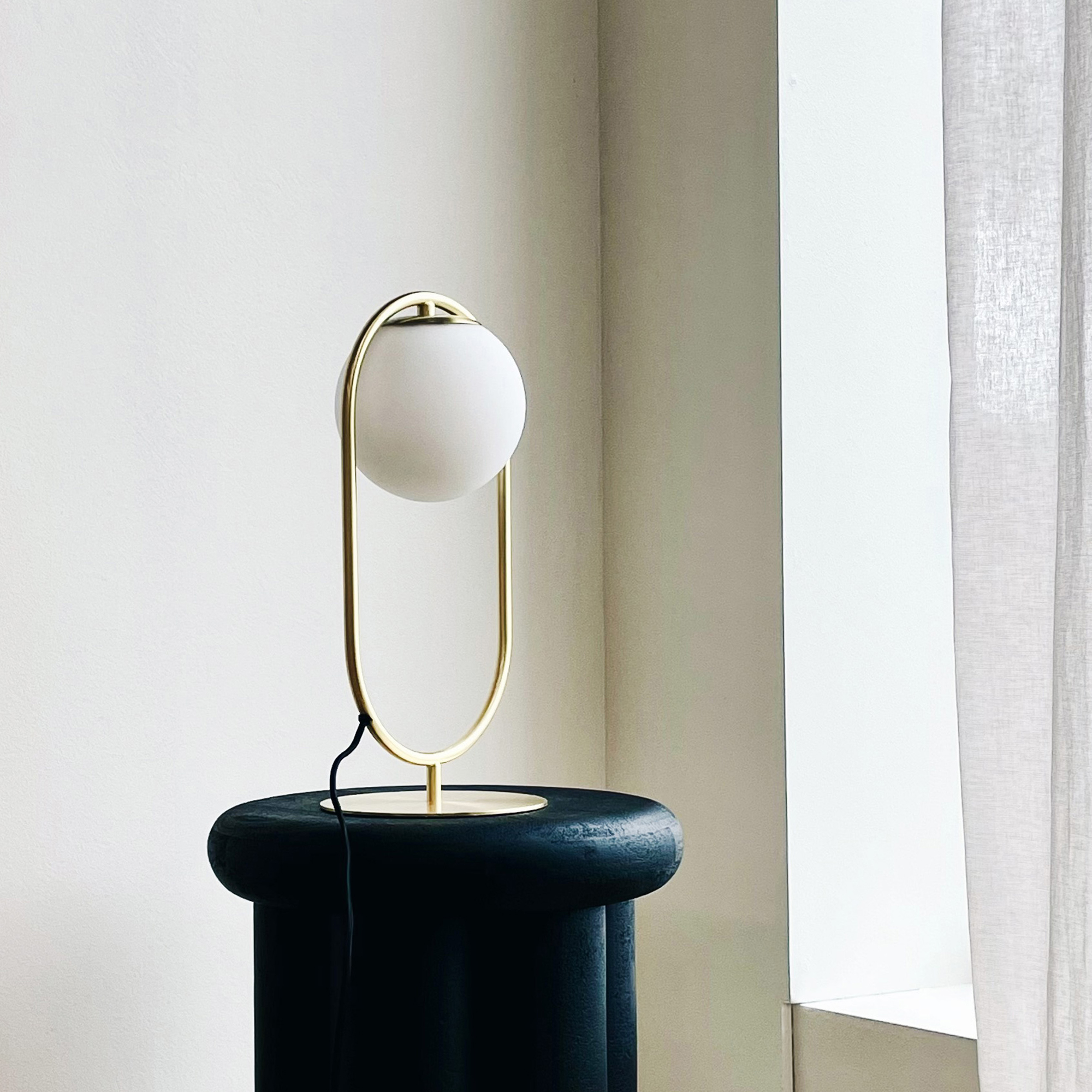 Bordslampa Dyberg Larsen French collection Reims