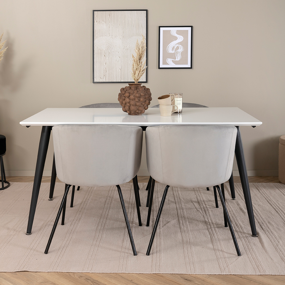 Matgrupp Venture Home Jolie med 4 Bergen Stolar