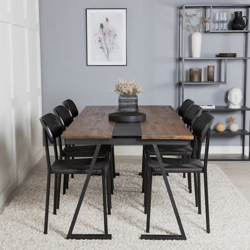 Matgrupp Venture Home Jakarta med 6st Polly Stolar