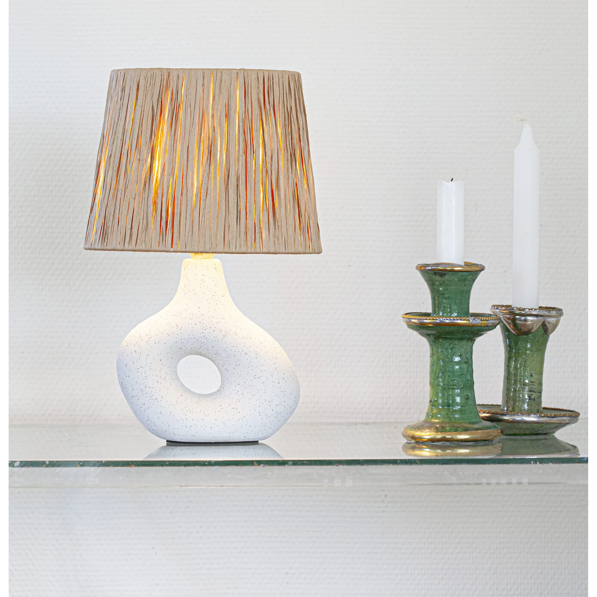 Bordslampa Cottex Luke H30 cm Keramikfot med Naturskärm