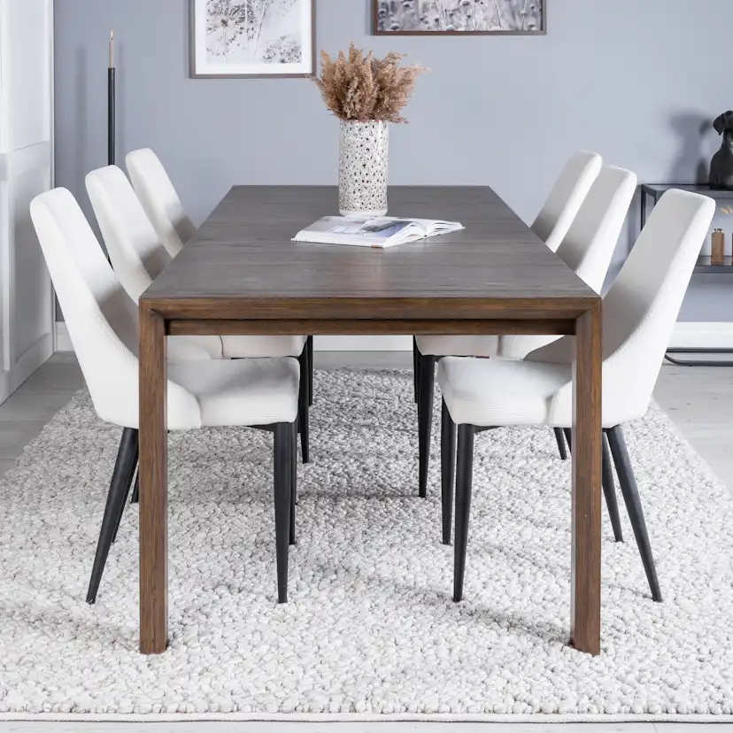 Matgrupp Venture Home Shy med 6 Laura Matstolar