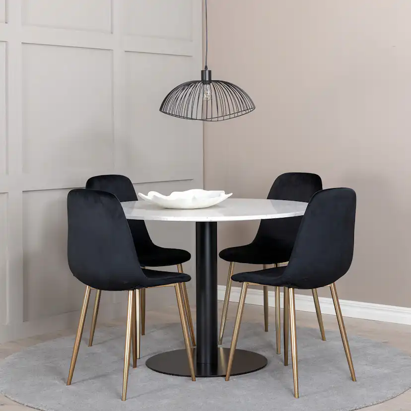 Matgrupp Venture Home Razzia med 4 Polar stolar