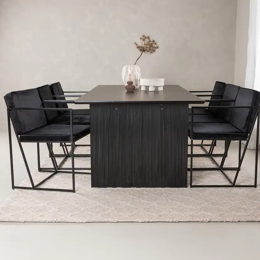 Matgrupp Venture Home Vail med 6 Richmond Stolar