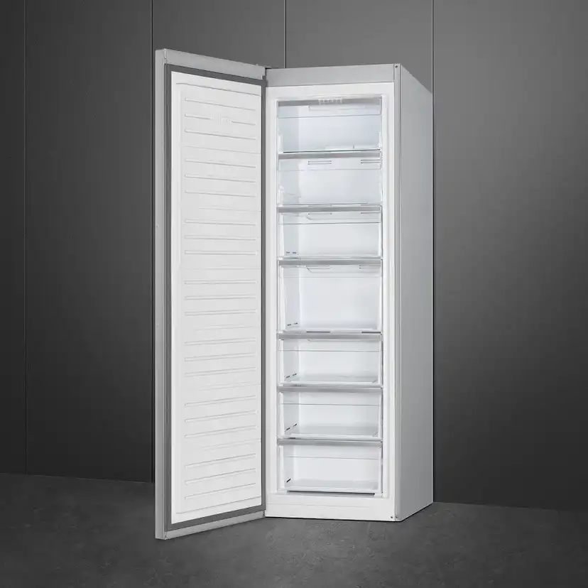 Frys Smeg FF18EN3HX