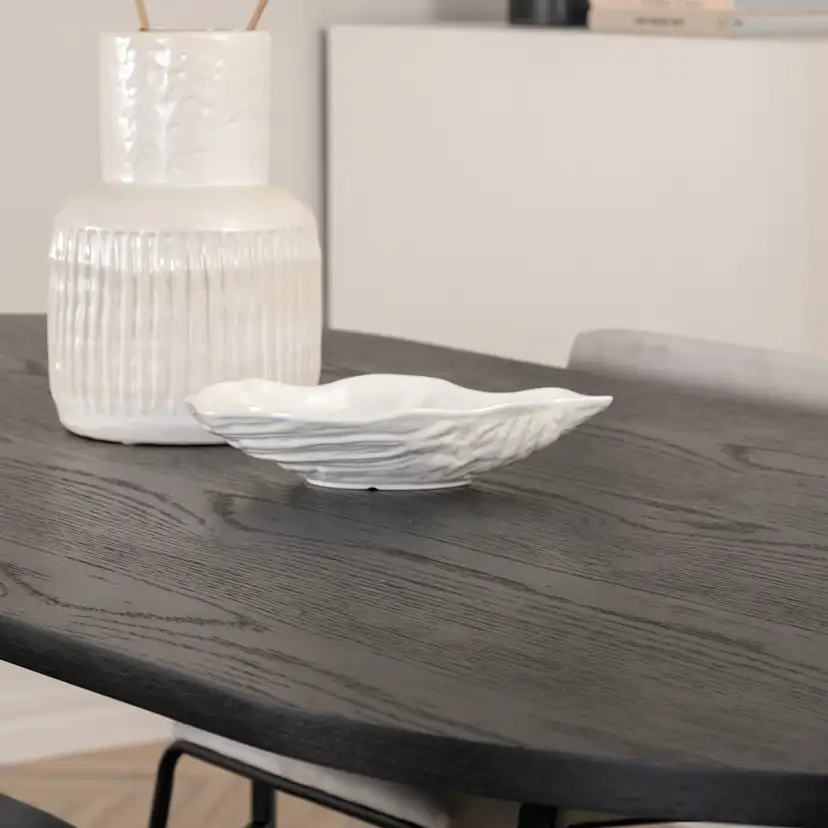 Matgrupp Venture Home San Francisco matbord och Kungshamn matstol