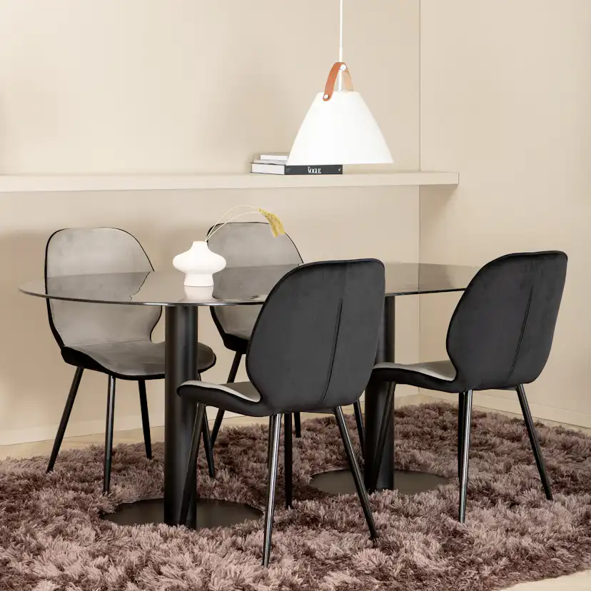 Matgrupp Venture Home Oslo med 4 Elisa Stolar