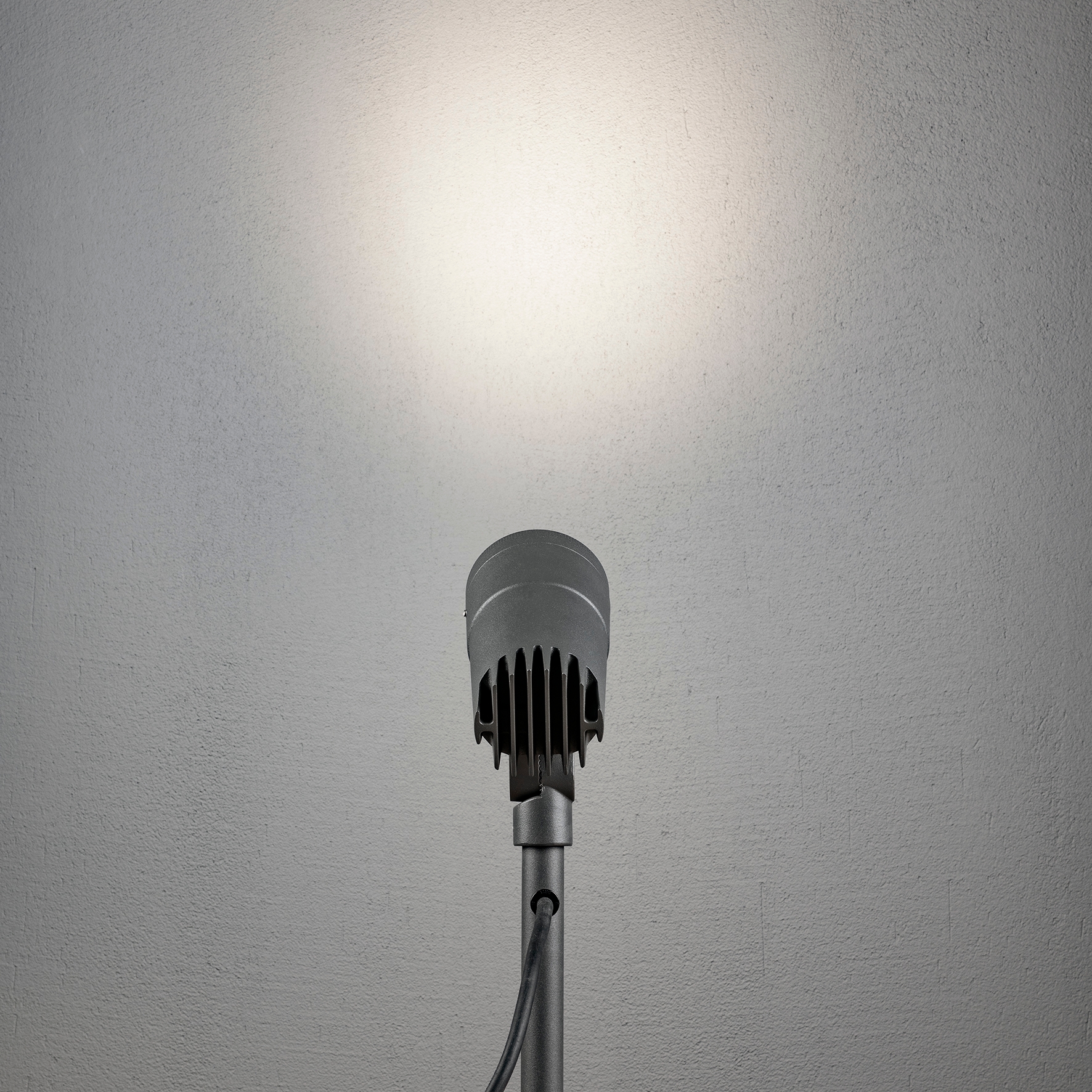 LED-Spot Gnosjö Konstsmide Andria High Power 9W Ställbar Ljusbild