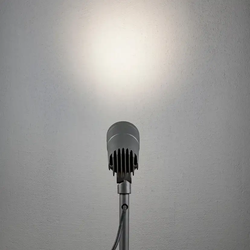 LED-Spot Gnosjö Konstsmide Andria High Power 9W Ställbar Ljusbild