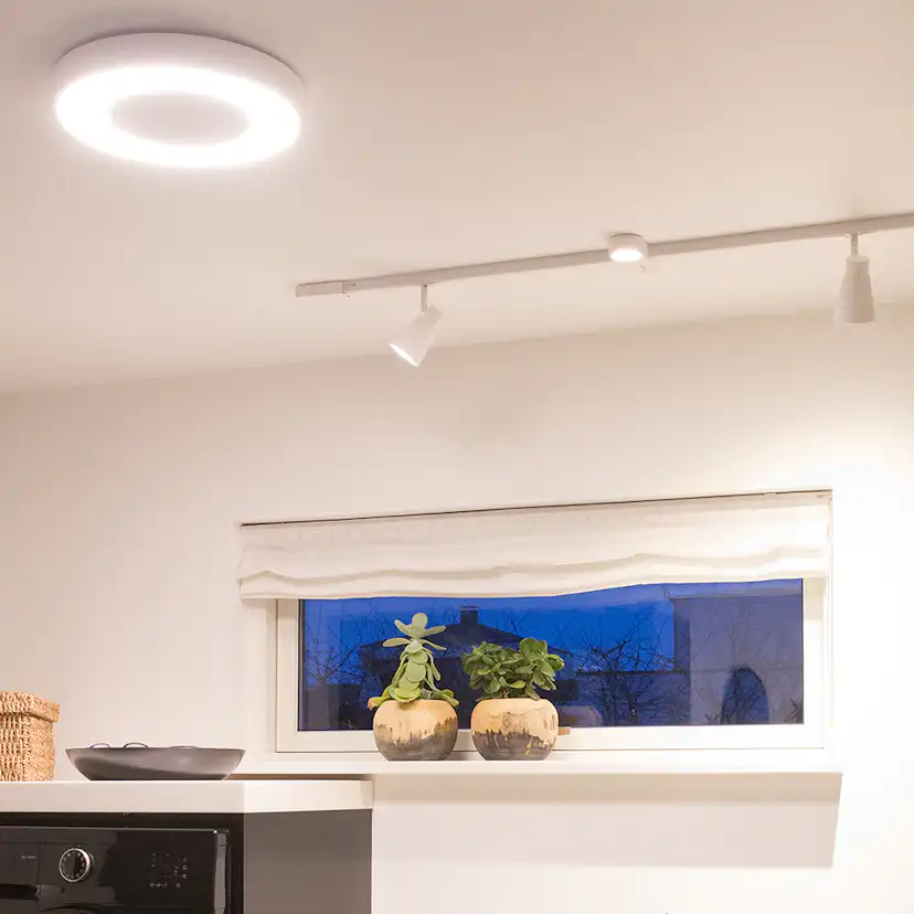 Tak-/Väggarmatur SG ARMATUREN Circulus 19W IP44 LED