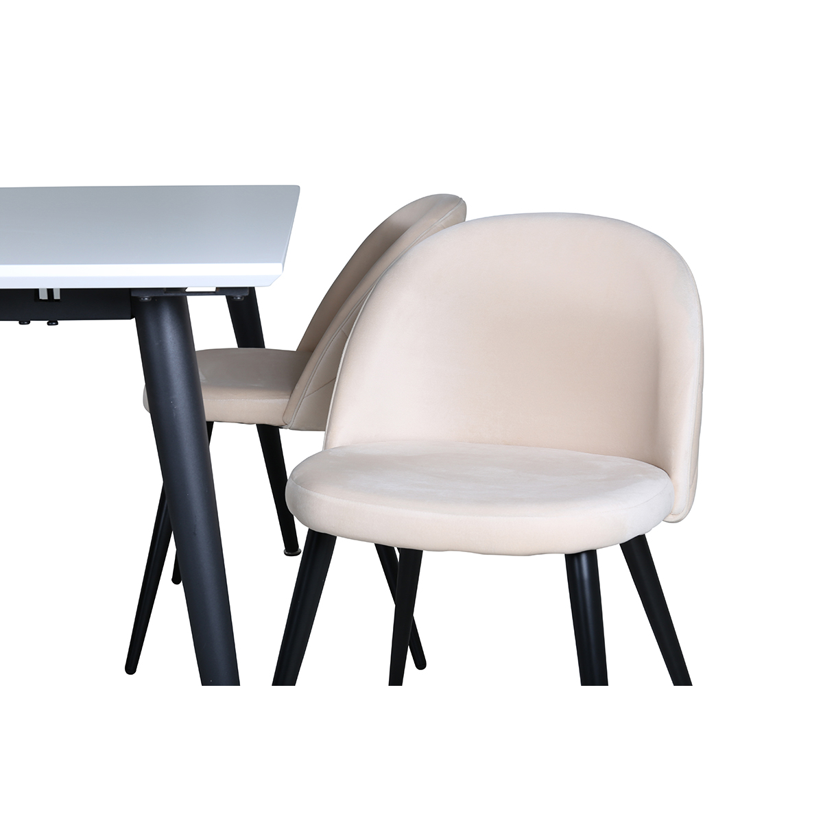 Matgrupp Venture Home Jolie med 4 Valentina Stitcthes Stolar Sammet