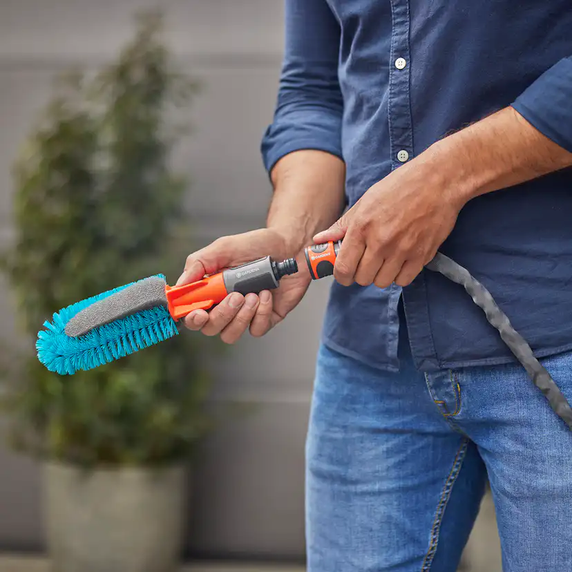 Cykeltvättborste Gardena Cleansystem Set med Textilslang Liano Life 15 m
