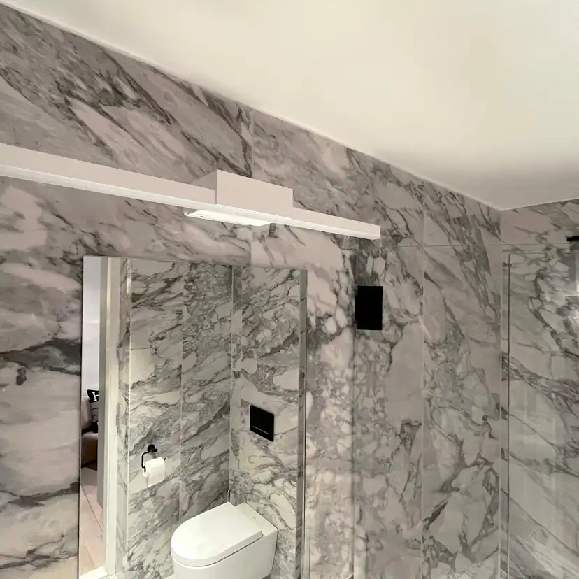 Spegelarmatur Westal Aqua LED I
