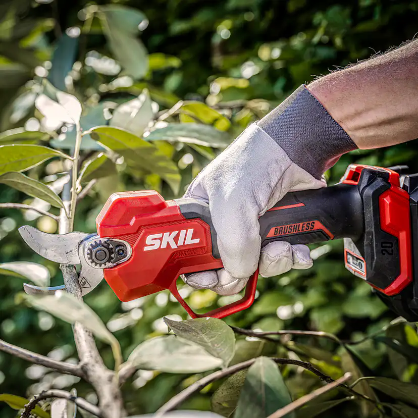 Grensax SKIL 0620 EA Kolborstfri Batteridriven
