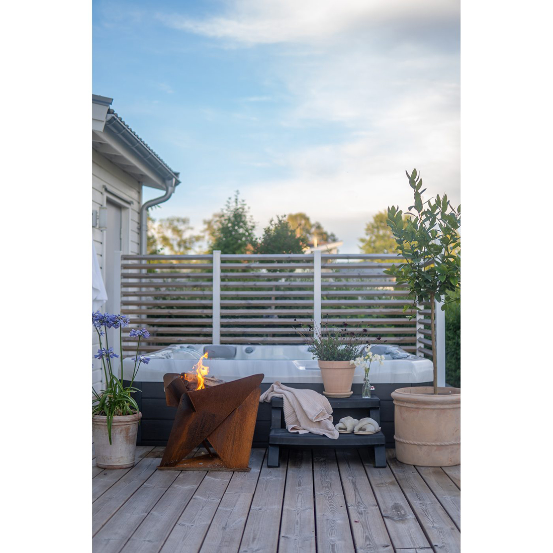 Eldfat Jabo Triangel Inkl Fat Corten 64x64x54 cm