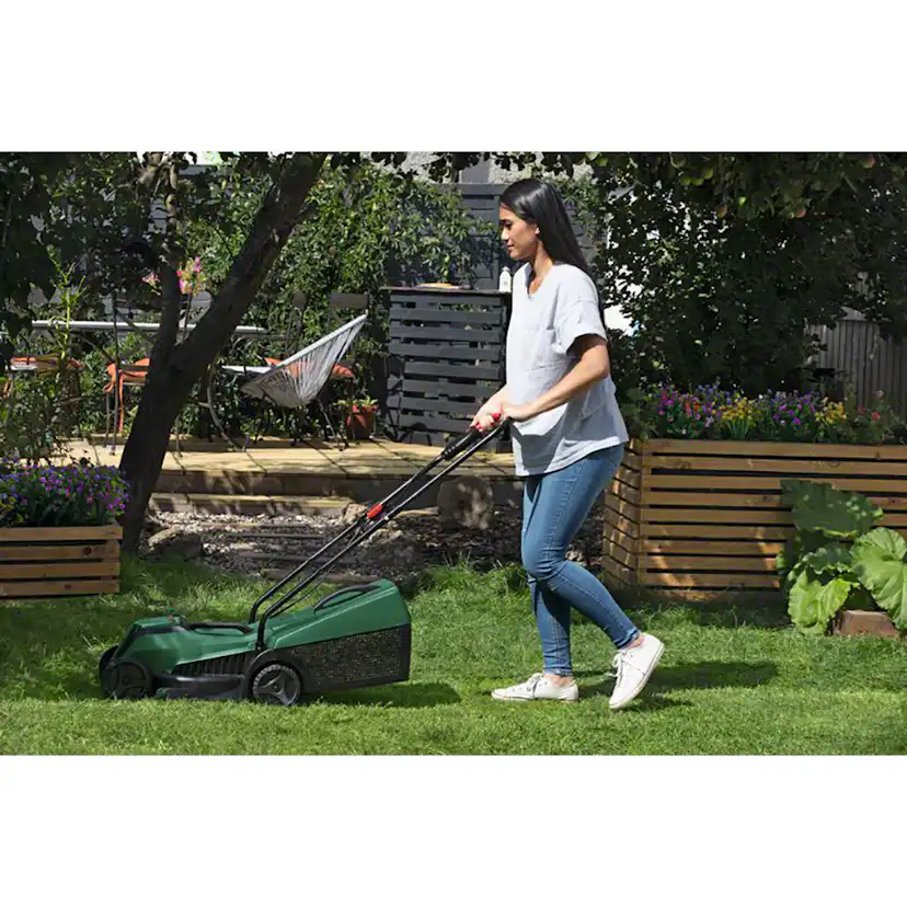 Gräsklippare Bosch Power Tools Easymover 18V-32-200 utan Batteri