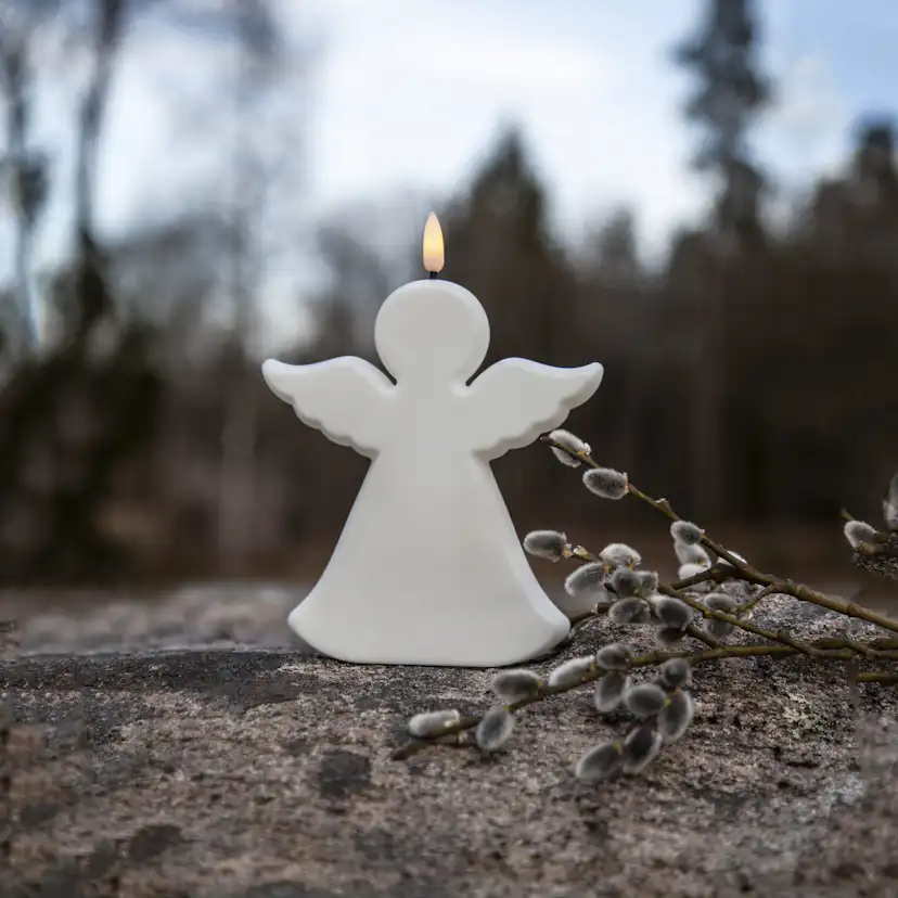 Gravljus Star Trading Flamme Angel LED