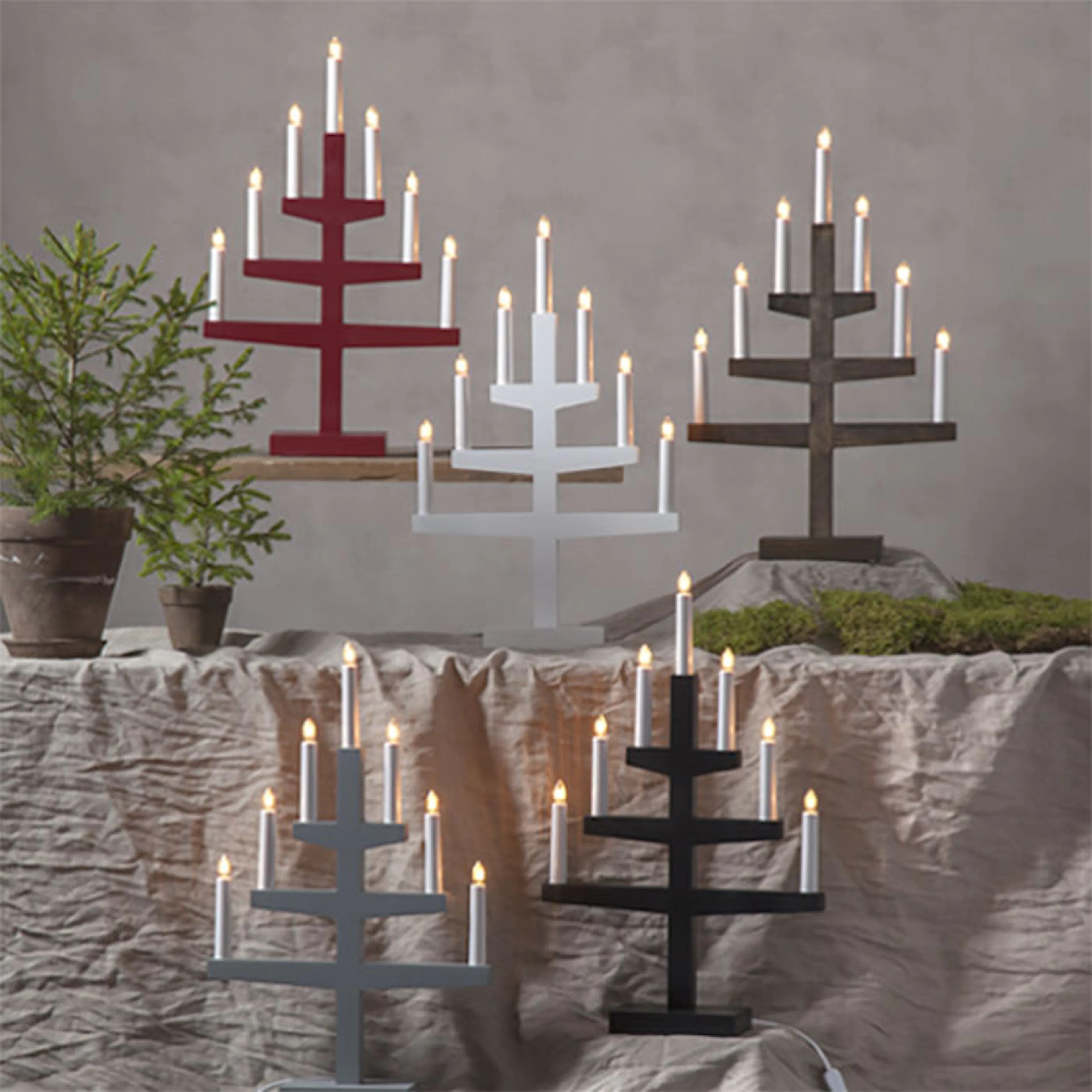 Adventsljusstake Star Trading Trapp 7L