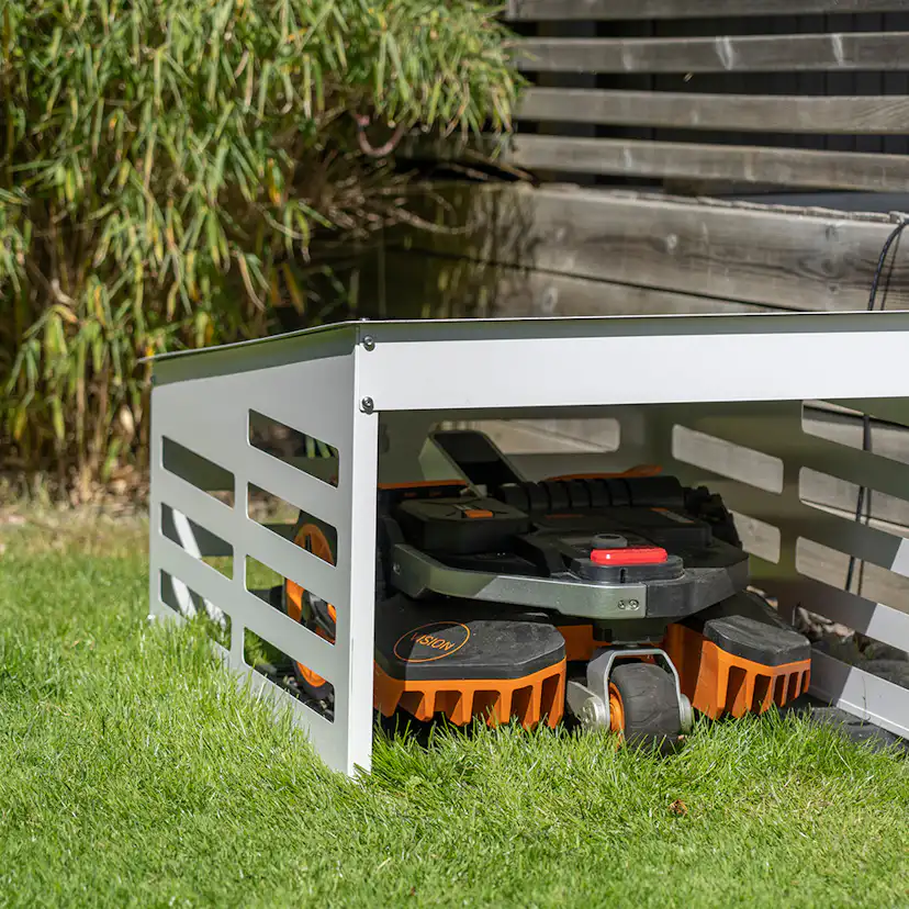 Robotgräsklipparskydd Skotte Garden Plåt