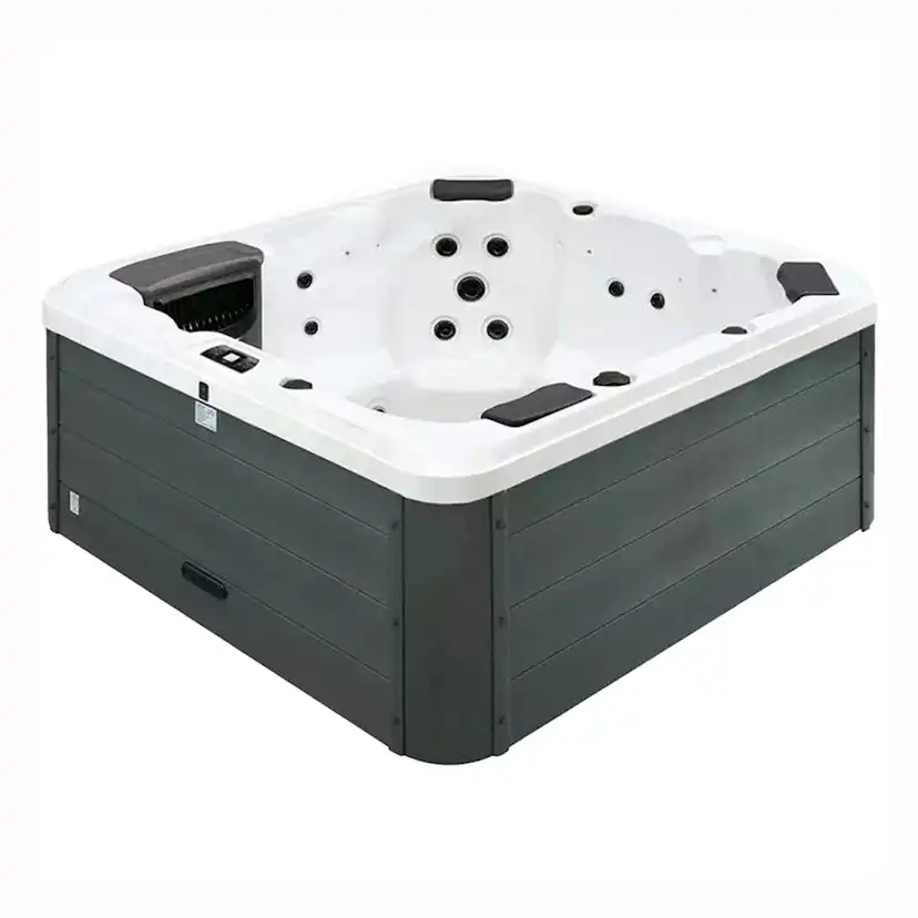 Spabad Svenska Bad Branäs 34 Jets med Lock och Spatrappa