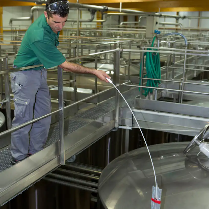 Skaft Vikan Flexibelt Skaft Nylon Ø6 mm 1505 mm