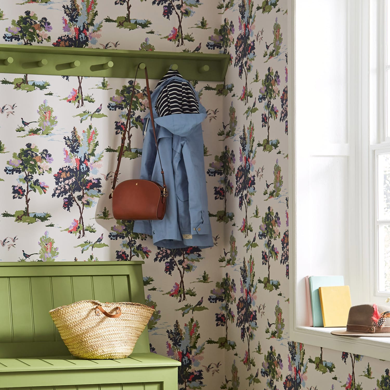 Tapet Joules Woodland Scene Dawn Grey