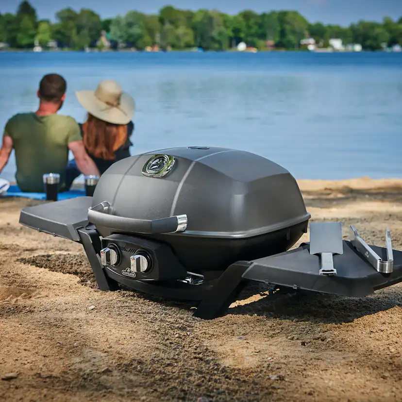 Gasolgrill Napoleon PRO285 Bärbar med Dubbla Brännare & JETFIRE-Tändning