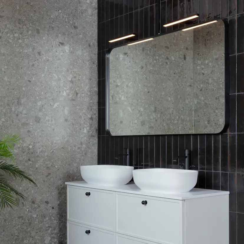 Kakel Marazzi Group Lume Svart 6x24 cm