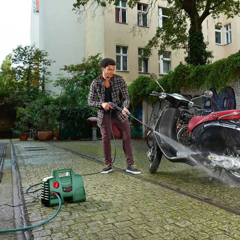 Högtrycksvätt Bosch Power Tools Aquatak 100