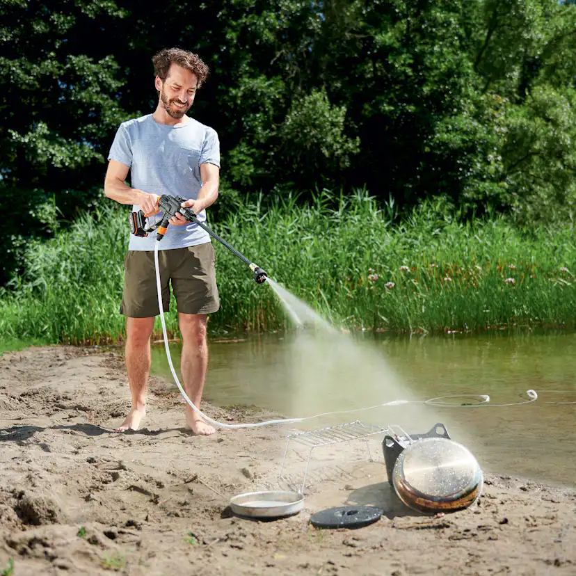 Högtryckstvätt Worx Hydroshot WG620E med Batteri